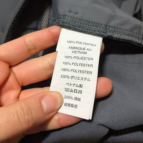 Vuori Meta Pant Athletic Slim Gray Charcoal Mens Size 28 x 30 - Picture 4 of 10